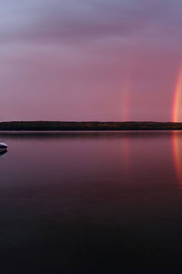 Одинокая лодка