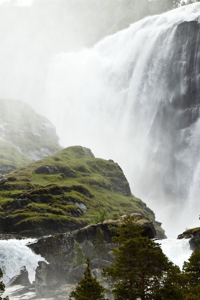 Большой водопад