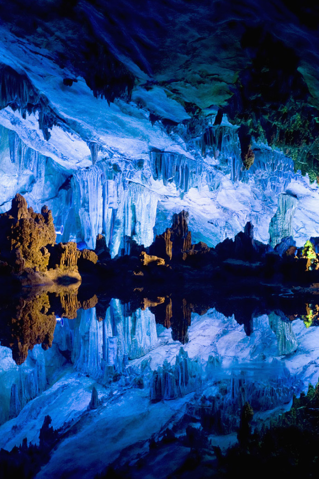 Китай, Гуйлинь, Пещера тростниковой флейты