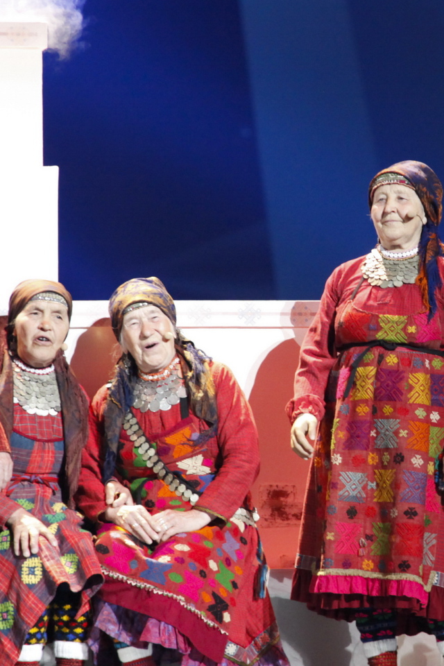 Россия (Бурановские Бабушки)