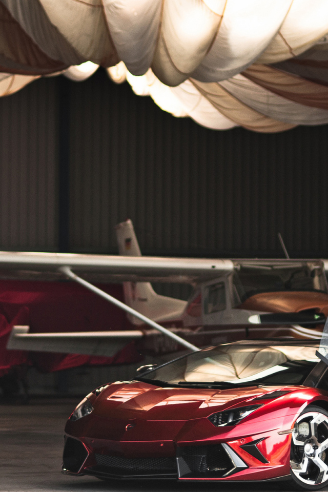 Lamborghini-Aventador