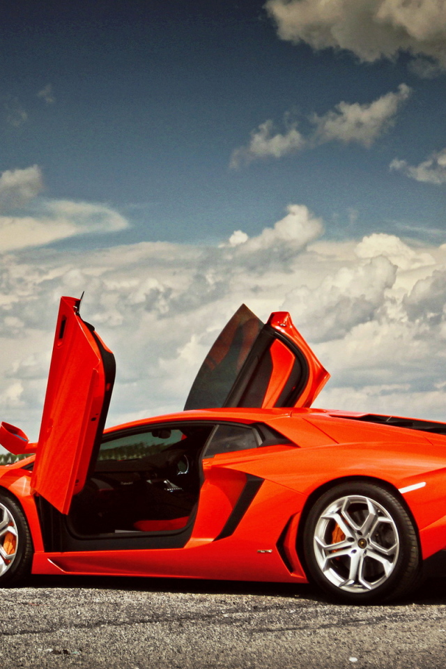 Lamborghini Aventador