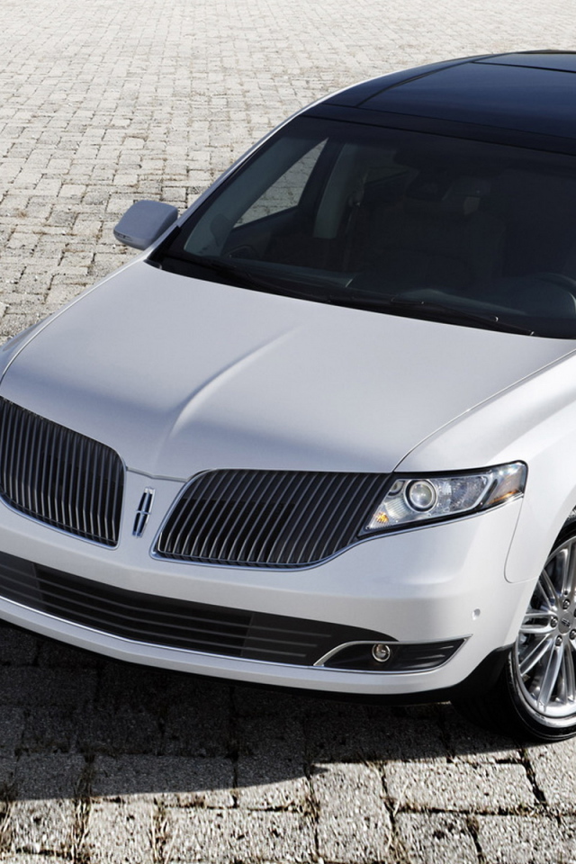 Lincoln-MKT-Static
