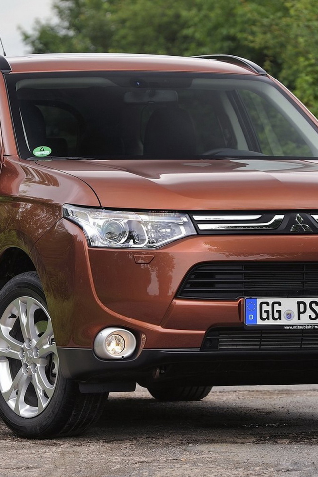 Mitsubishi-Outlander 2013