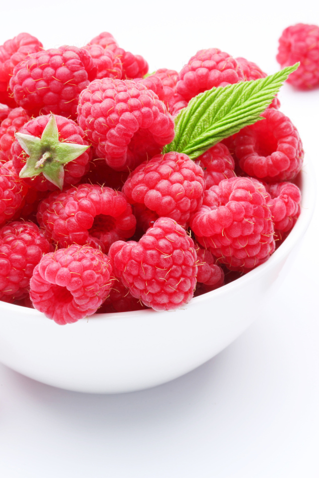 Спелая малина