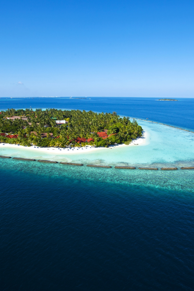 Крошечный остров