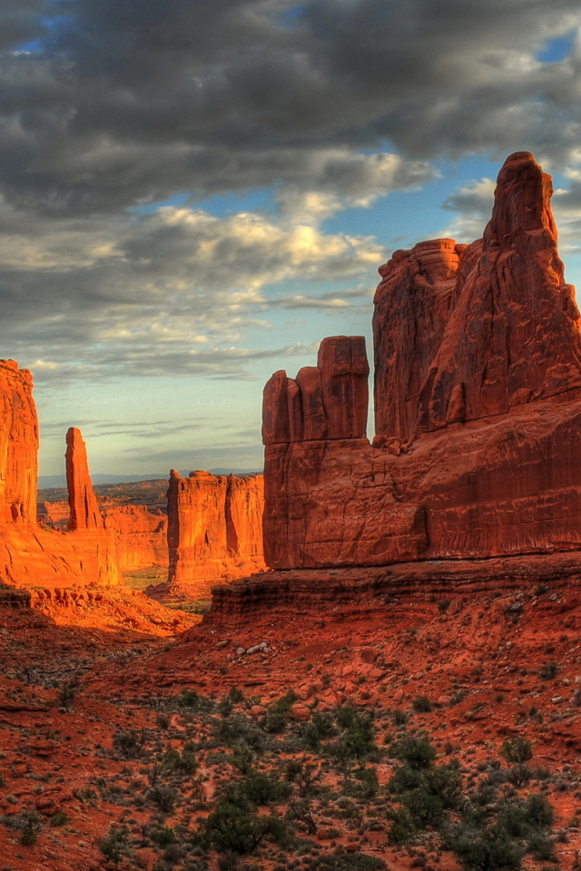 Скалы в пустыне