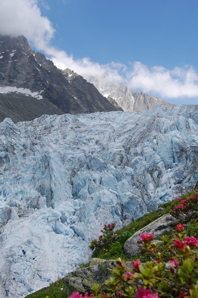 Ледник в горах