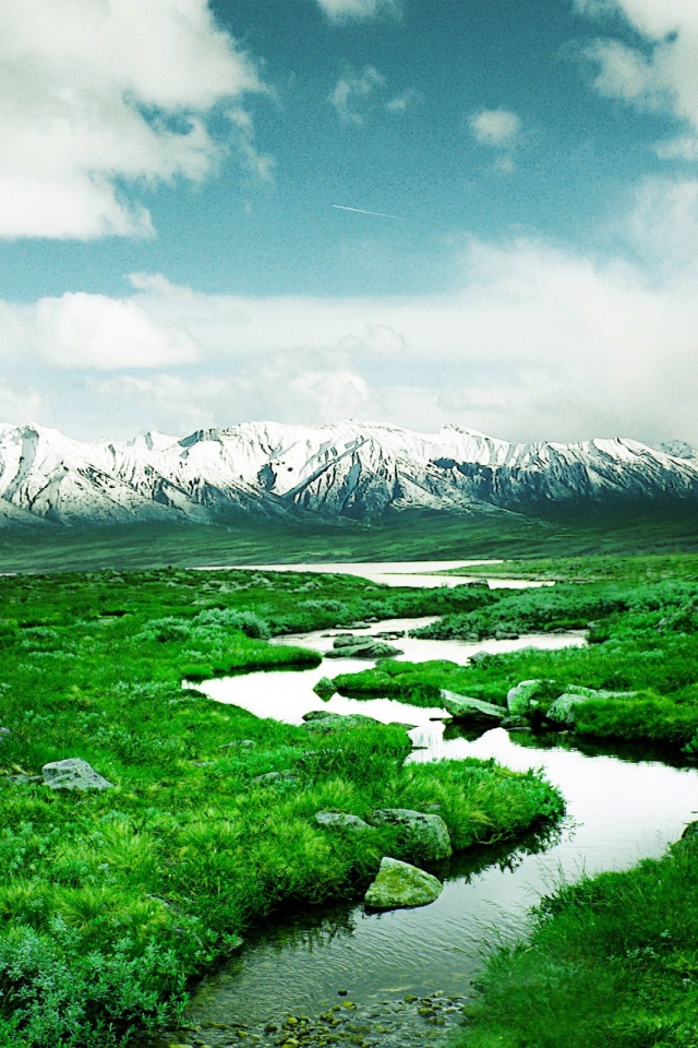 Норвежские горы - зеленая долина