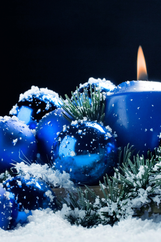 Новогодняя свеча