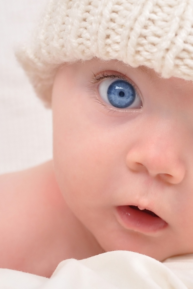 Красивая девочка