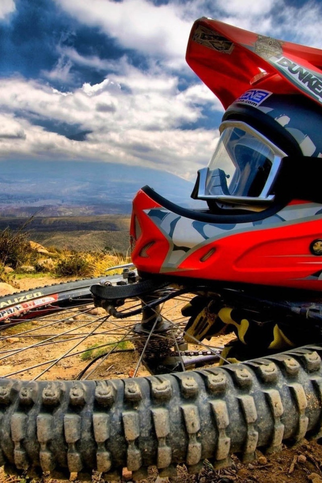 Мотокросс в пустыне