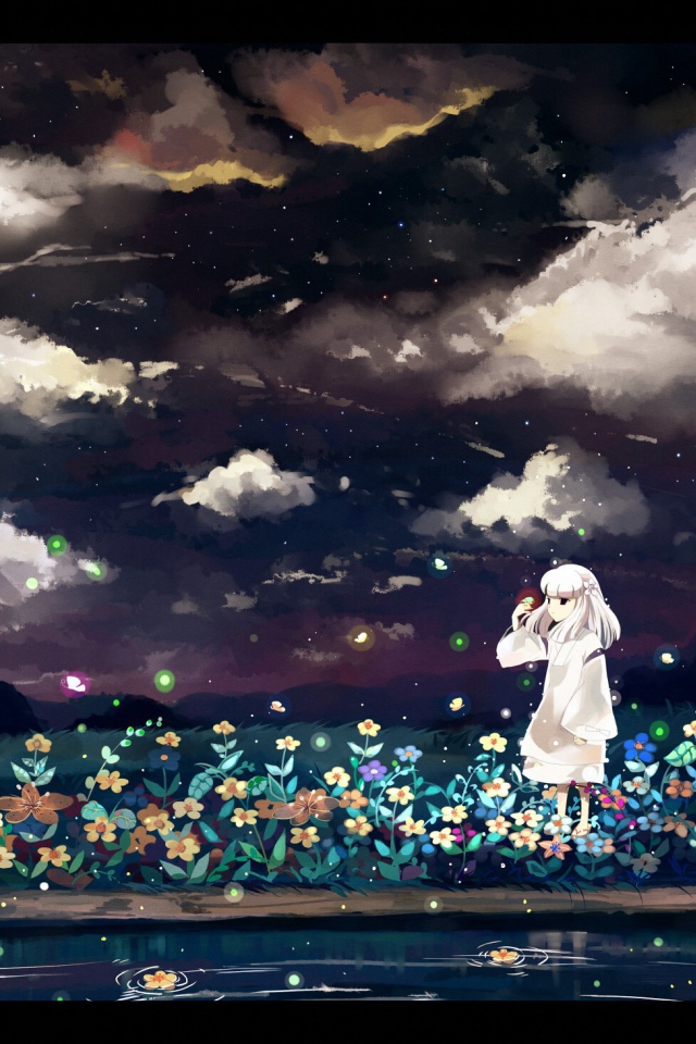 Девочка кидает цветы в воду