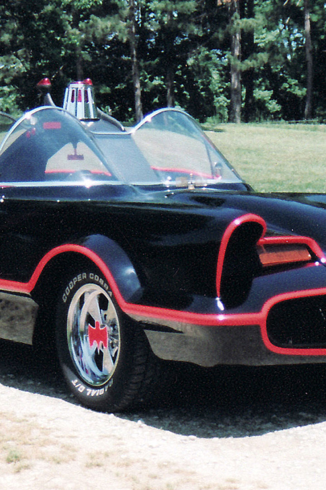 Бэтмомобиль Бэтмана