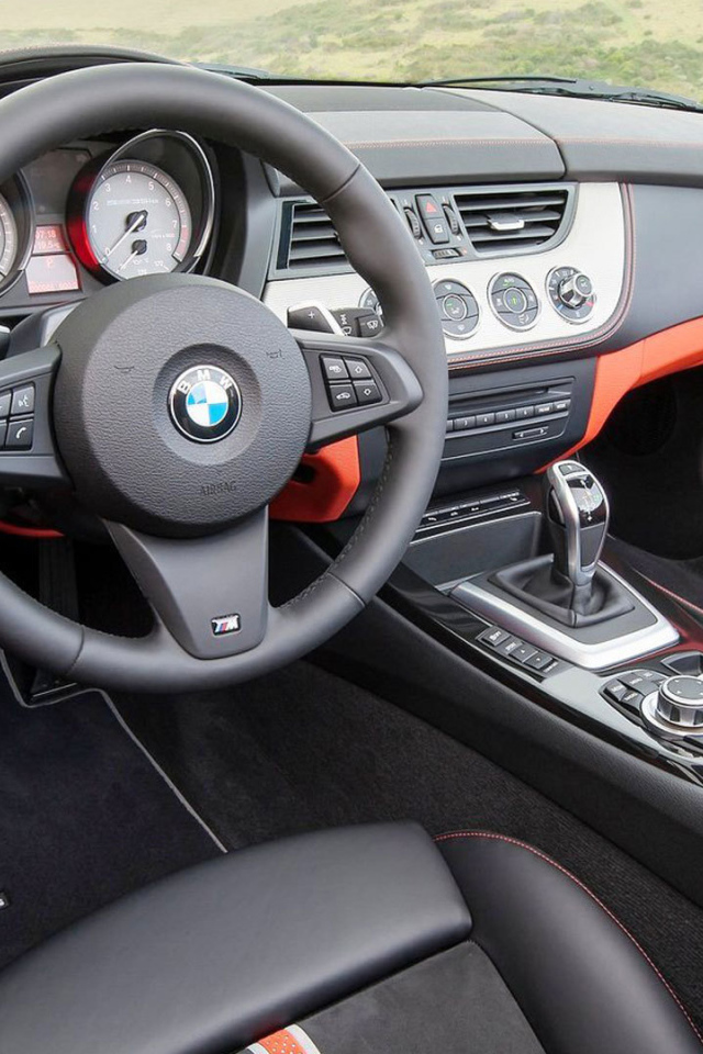 Салон кроссовера BMW X4