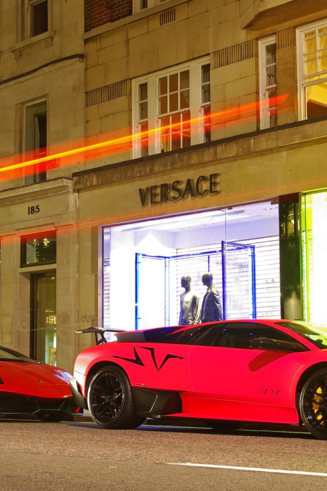 Lamborghini Murcielago LP 670-4SV у Версачи