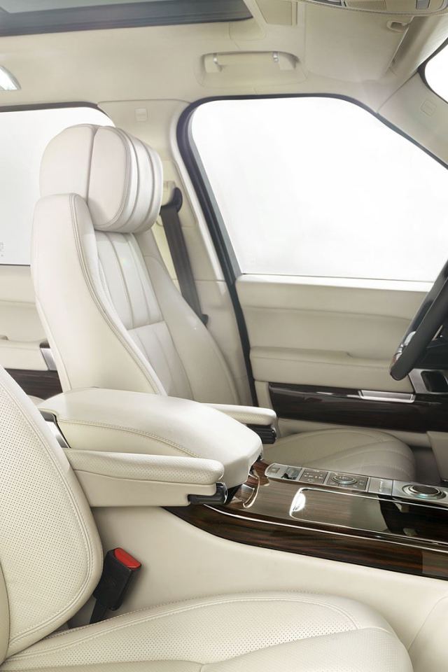 Кабина Лэнд ровер