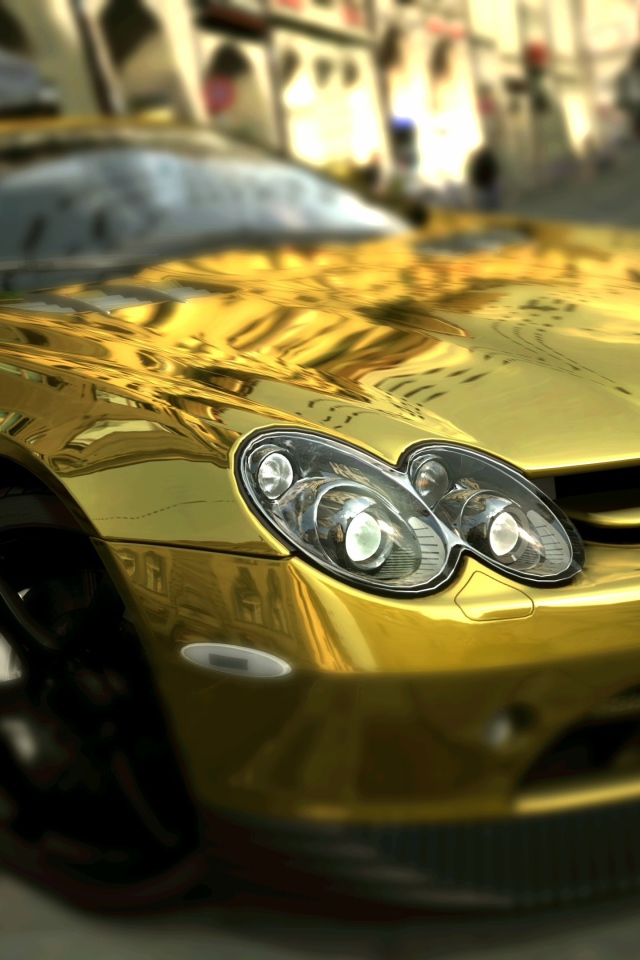 Золотой Мерседес бенц