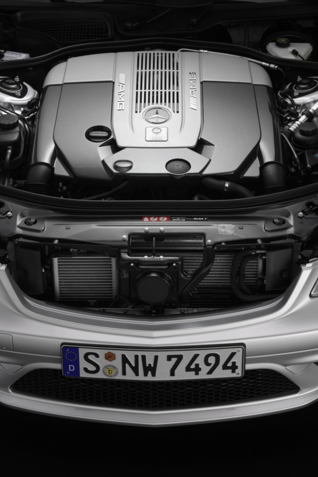 Mercedes-Benz S65 AMG под капотом