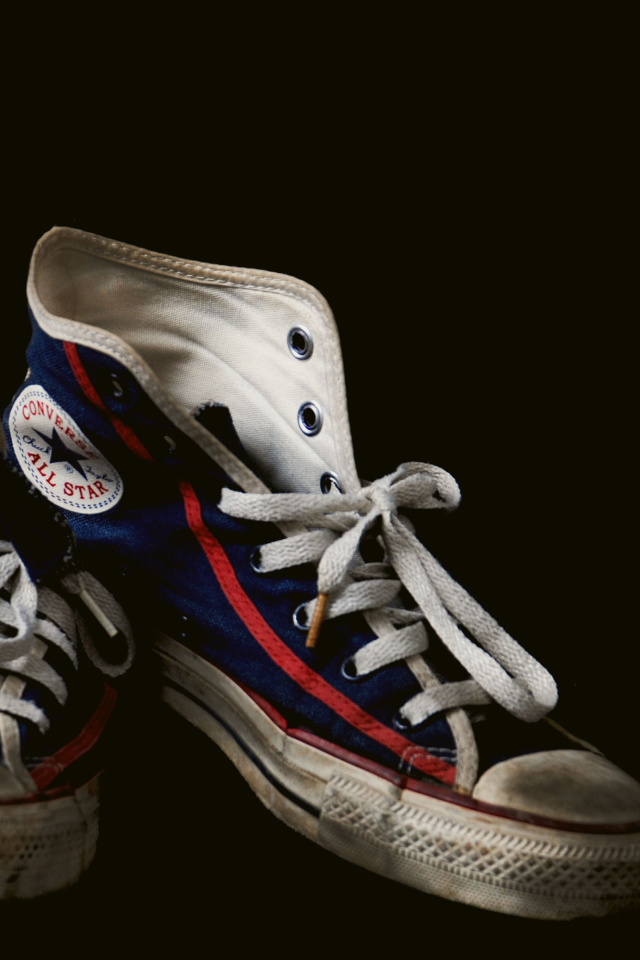 Одинокая Converse обувь