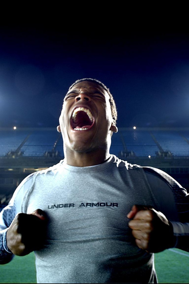 Under Armour кричим громко