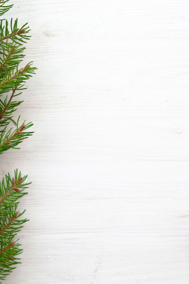 Ёлочные игрушки в виде сердечек и звёздочек на рождество