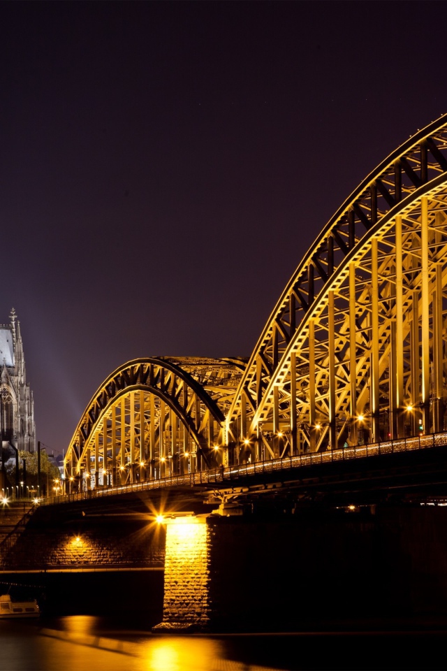 Яркие огни города