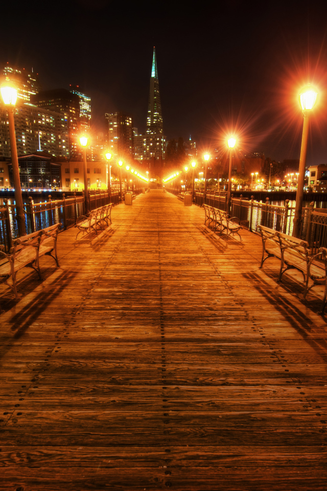 Деревянный мост в Сан - франциско