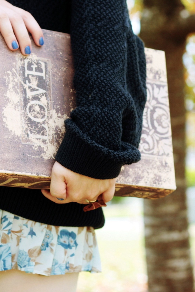 Старинная книга про любовь