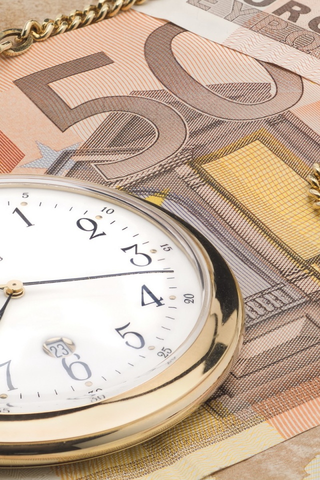 Золотые часы и деньги