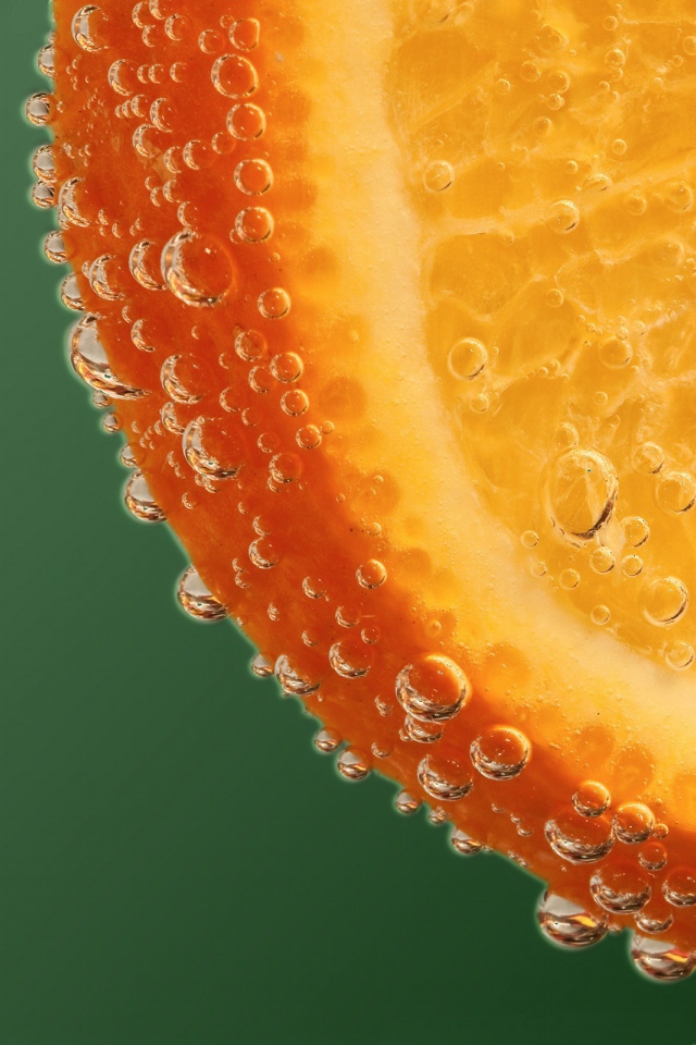 Апельсин в капельках
