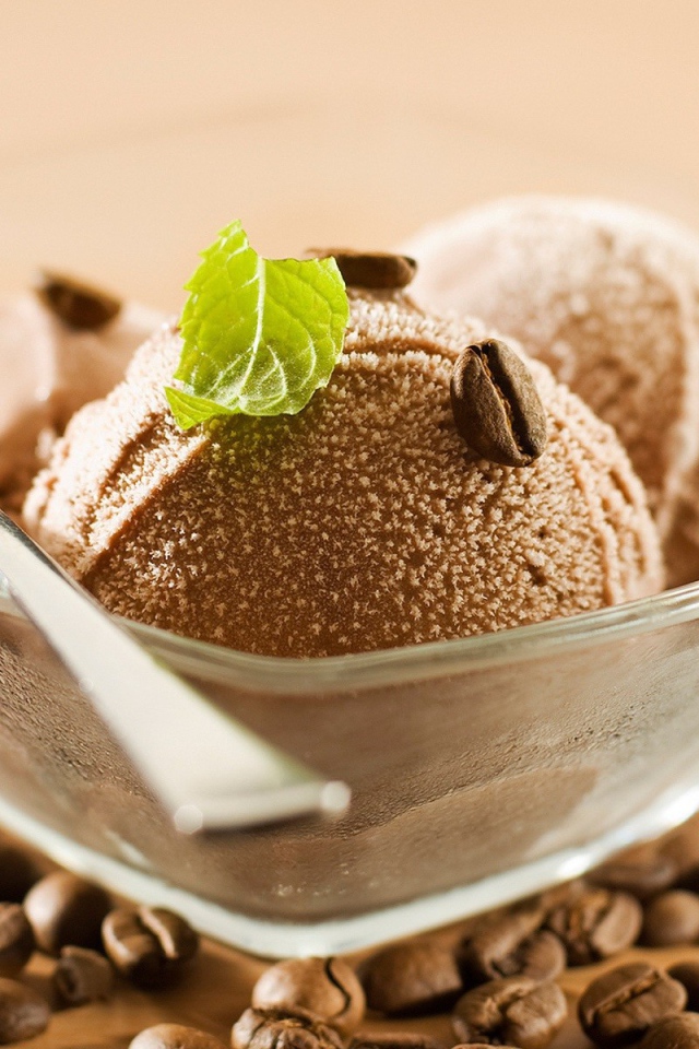 Десерт с кофейными зернами