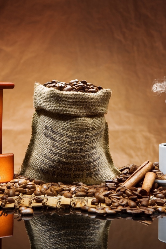 Кофемолка и кофе