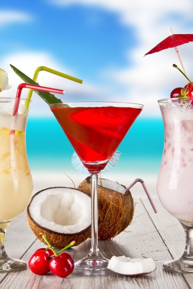  Коктейли с зонтиками