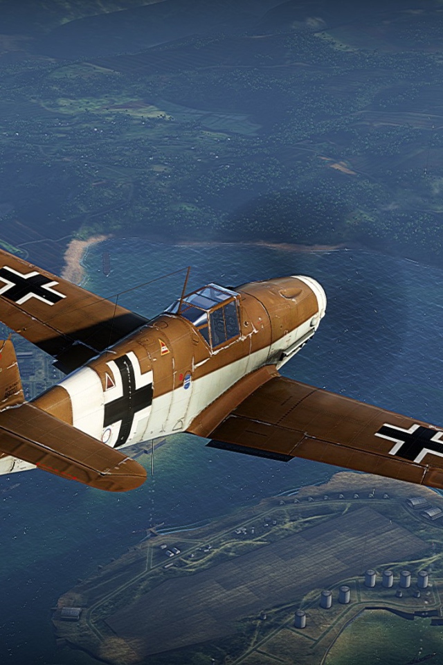 War Thunder коричневый немецкий самолет