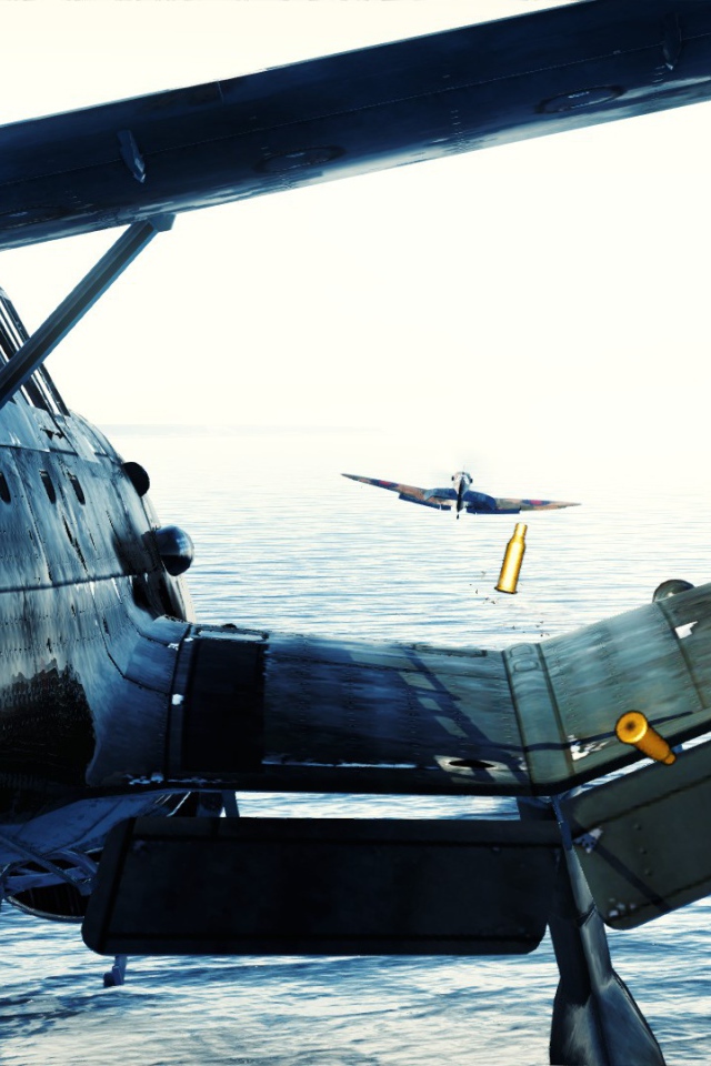 War Thunder истребитель находится на хвосте самолета