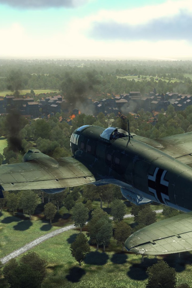 War Thunder военный самолет летит к городу