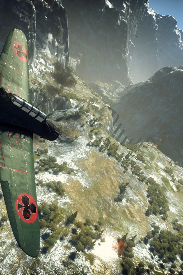 War Thunder военный самолет в горах