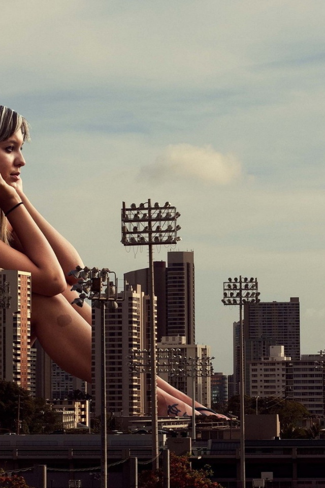 Девушка Гулливер