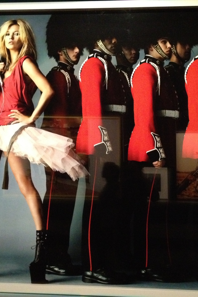 Рекламная фотография Кейт Мосс