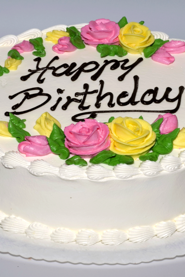  Красивый торт ко дню рождения с розами