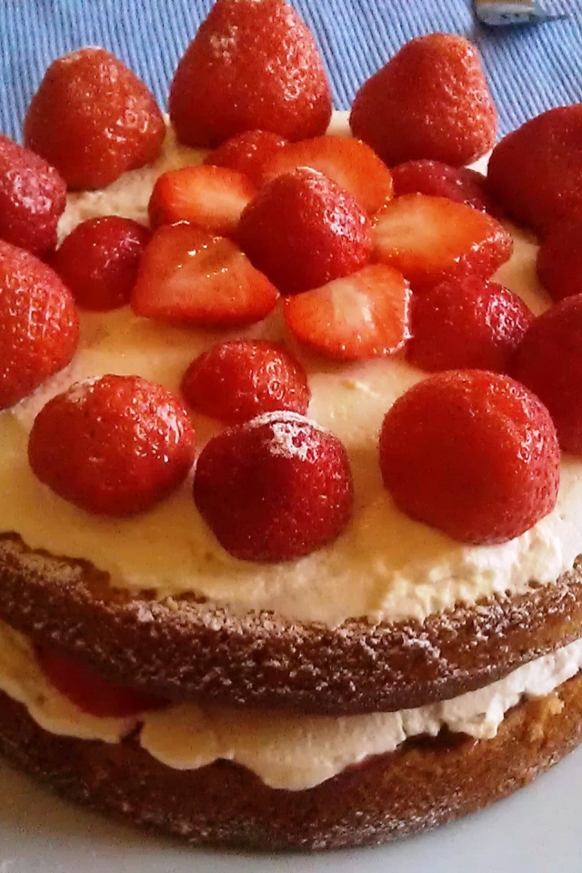 Вкусный торт ко дню рождения