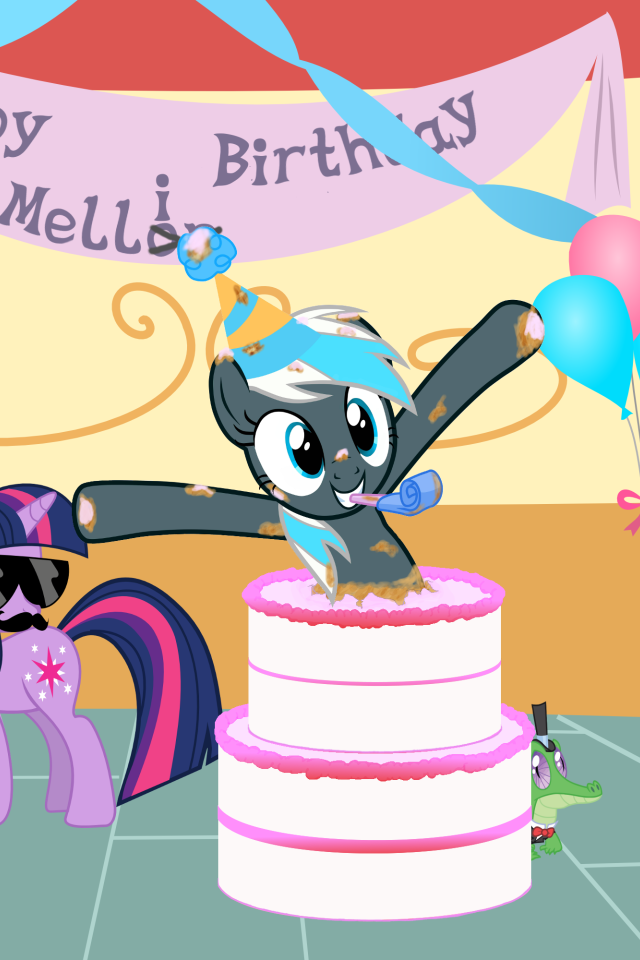 Счастливая пони на день рождения