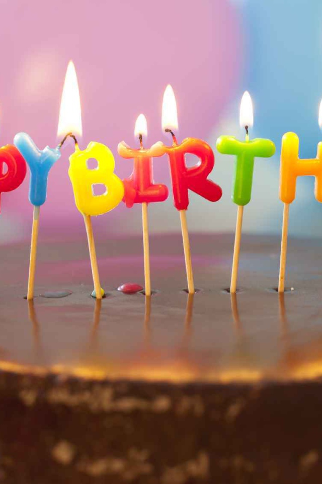 Вкусный шоколадный торт ко дню рождения