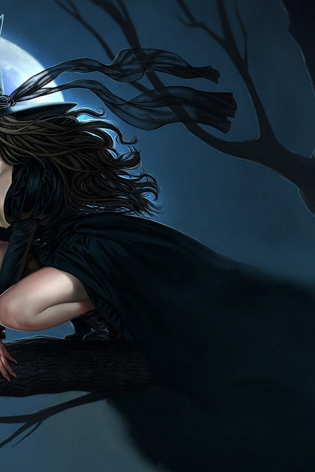 Ведьма на дереве при луне