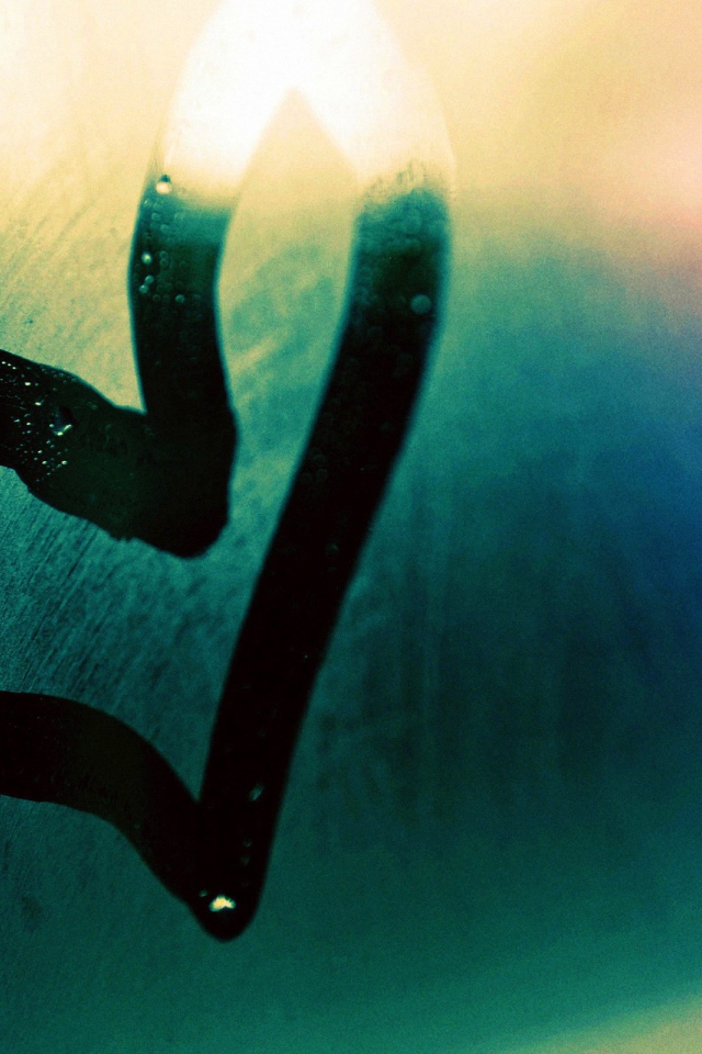 Сердце на стекле