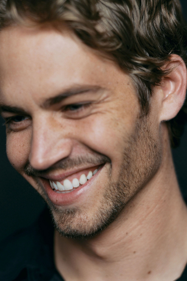  Пол Уокер Простая улыбка