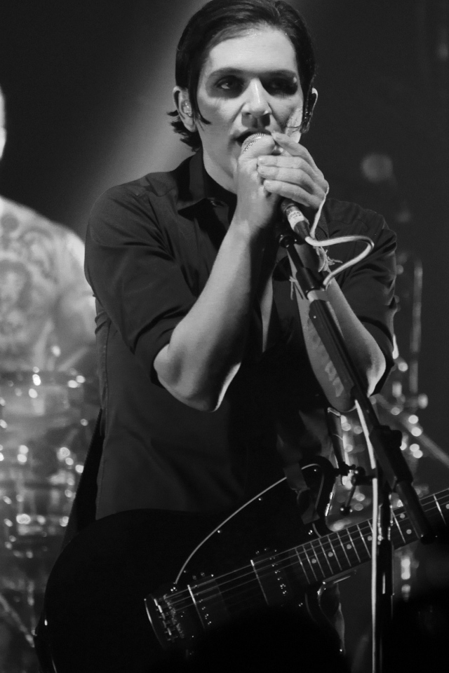 Солист Placebo Брайан Молко