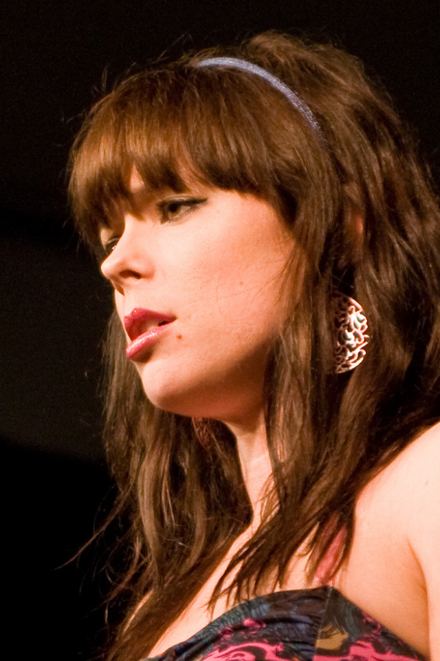 Ленка на сцене