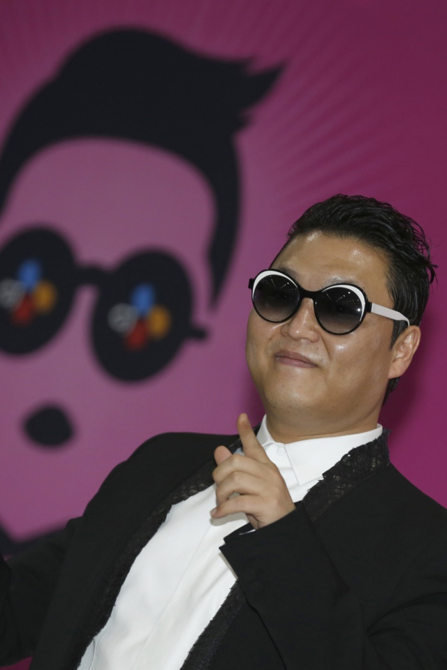 PSY на вручении премии